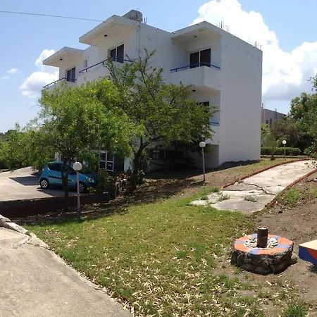 Saint George Ecotel 2*